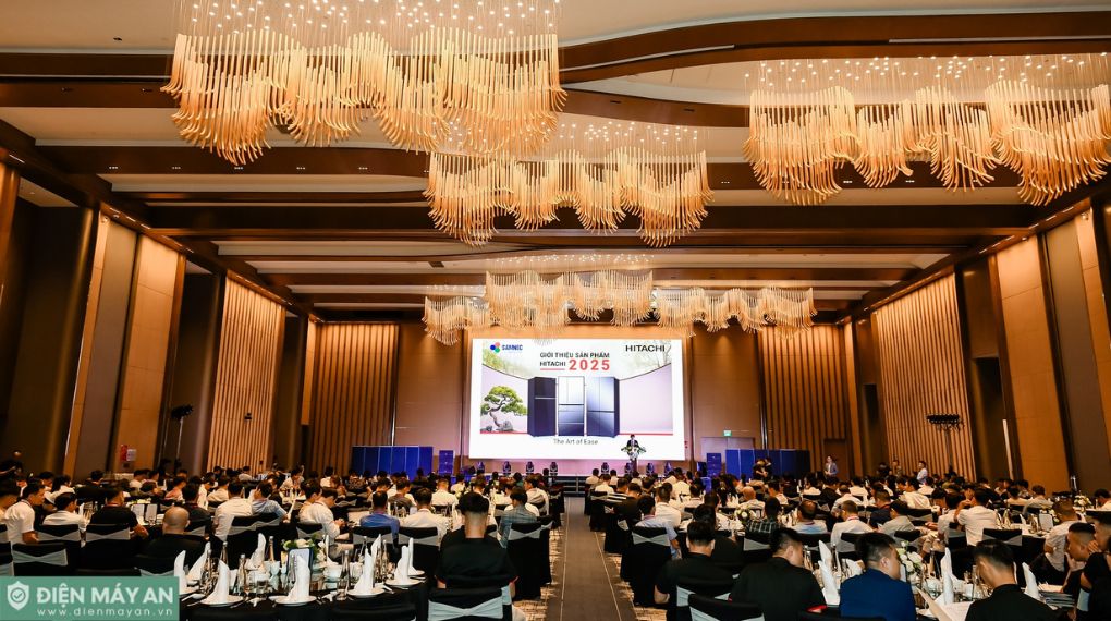 Điện máy Quang Hưng tham dự Hội nghị khách hàng Samnec - Hitachi 2025: Củng cố hợp tác, hướng đến phát triển bền vững